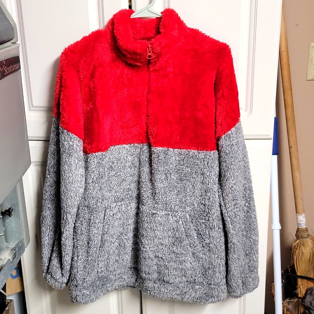 Fleece pullover